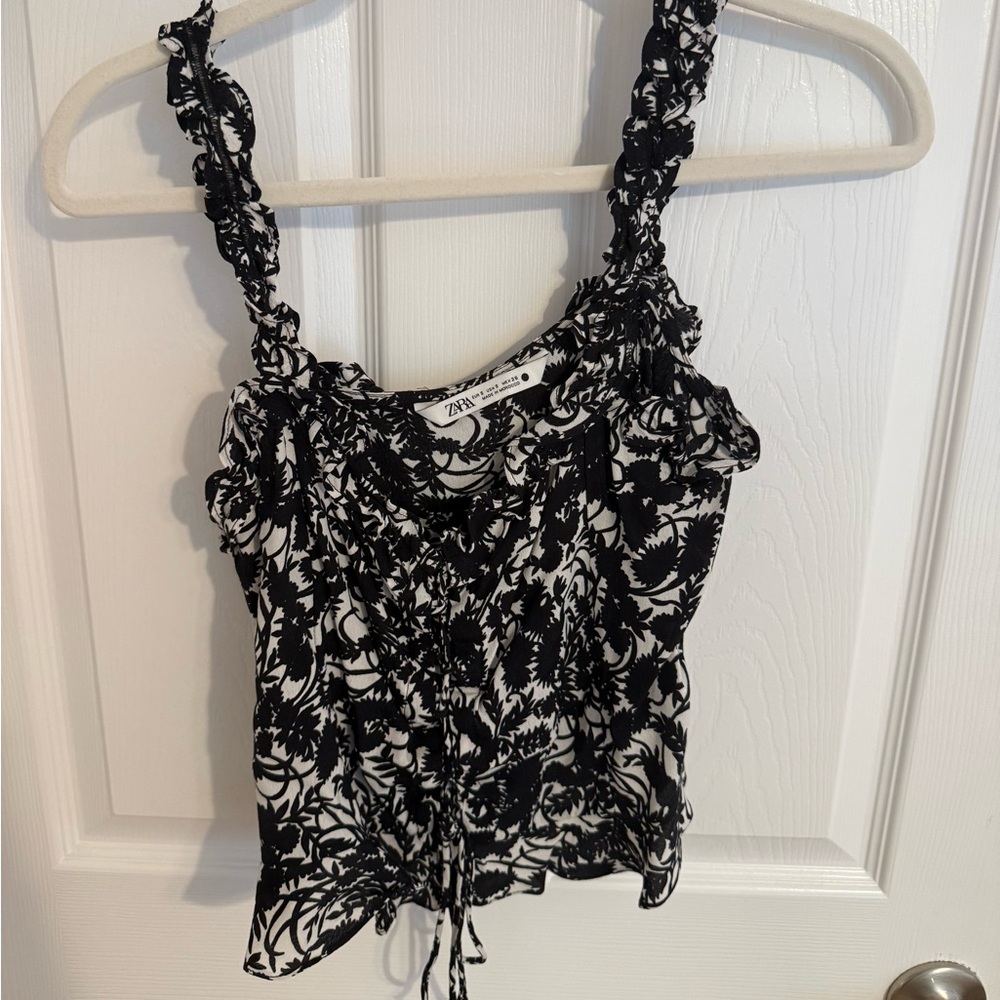Zara Black and White Women's Top